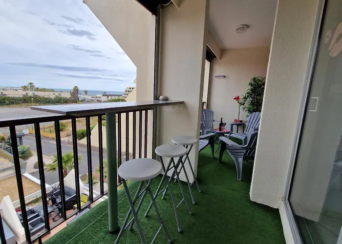 Naturiste Cap D'agde Heliopolis F 61 Agde